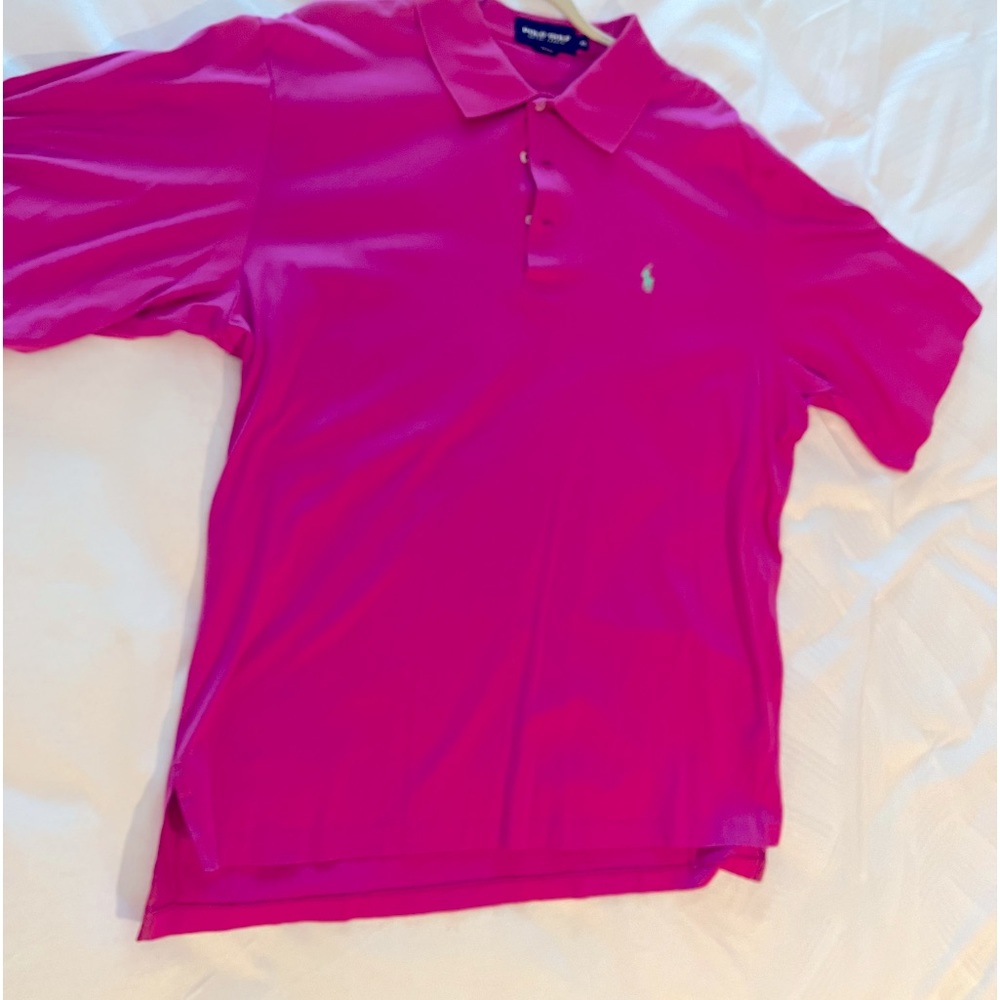 Men's  Pink knit shirt